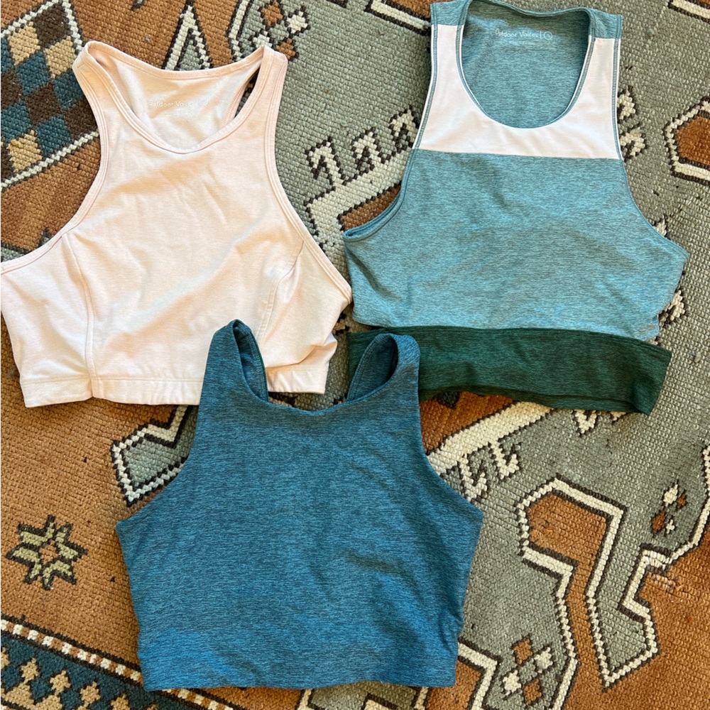 Lot of 3 Outdoor Voices crop tops, size small